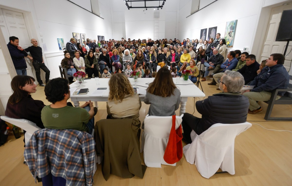 Presentación de Huérfila en Zapallar
