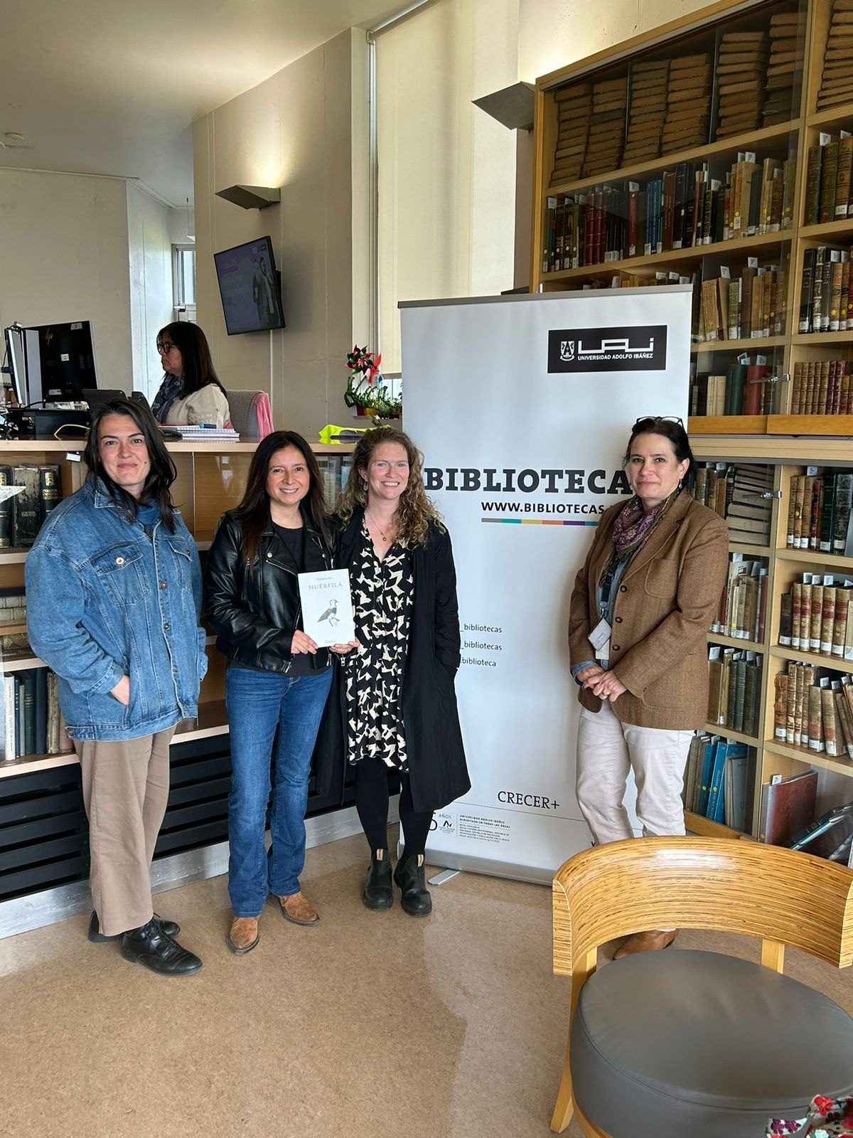 Presentación en la Biblioteca UAI, Viña del Mar